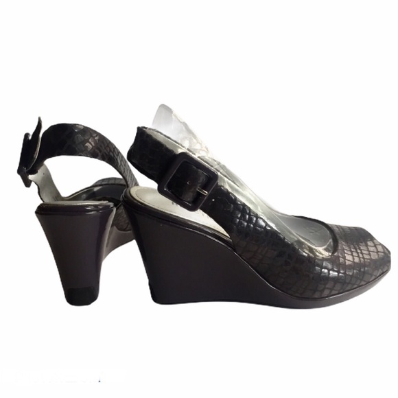 Kenneth Cole Reaction Wedge S 5.5 - Picture 1 of 5